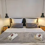 Micasa Rooms - Altbauflair Im Denkmal, Parken, Nahe Messe - Ega - Mdr